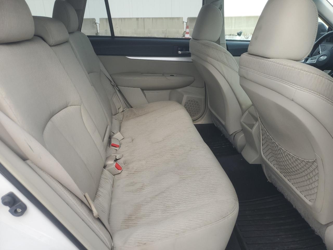 2011 Subaru Outback 2.5I Premium VIN: 4S4BRCGC3B3352275 Lot: 66525375