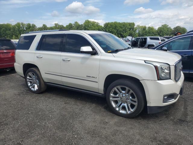 Паркетники GMC YUKON 2015 Білий