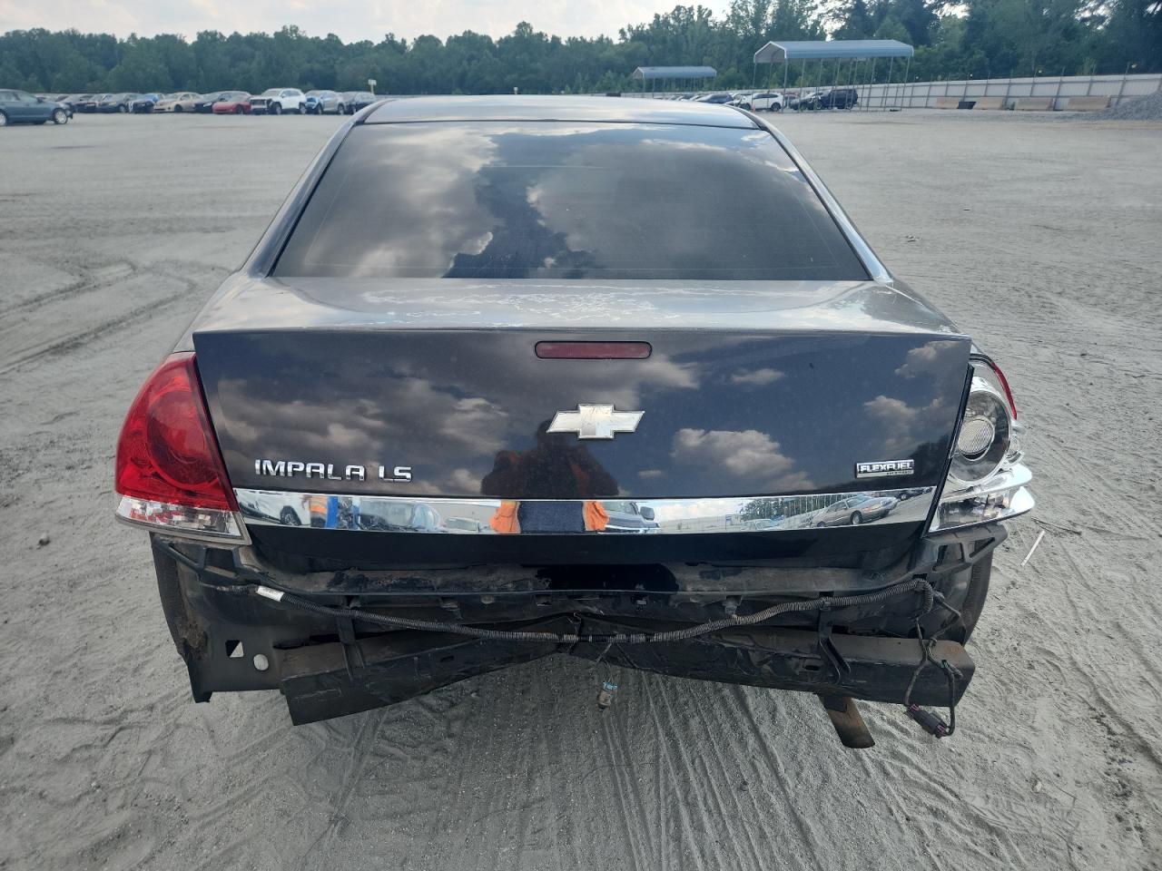 2008 Chevrolet Impala Ls VIN: 2G1WB58K681220615 Lot: 64023945