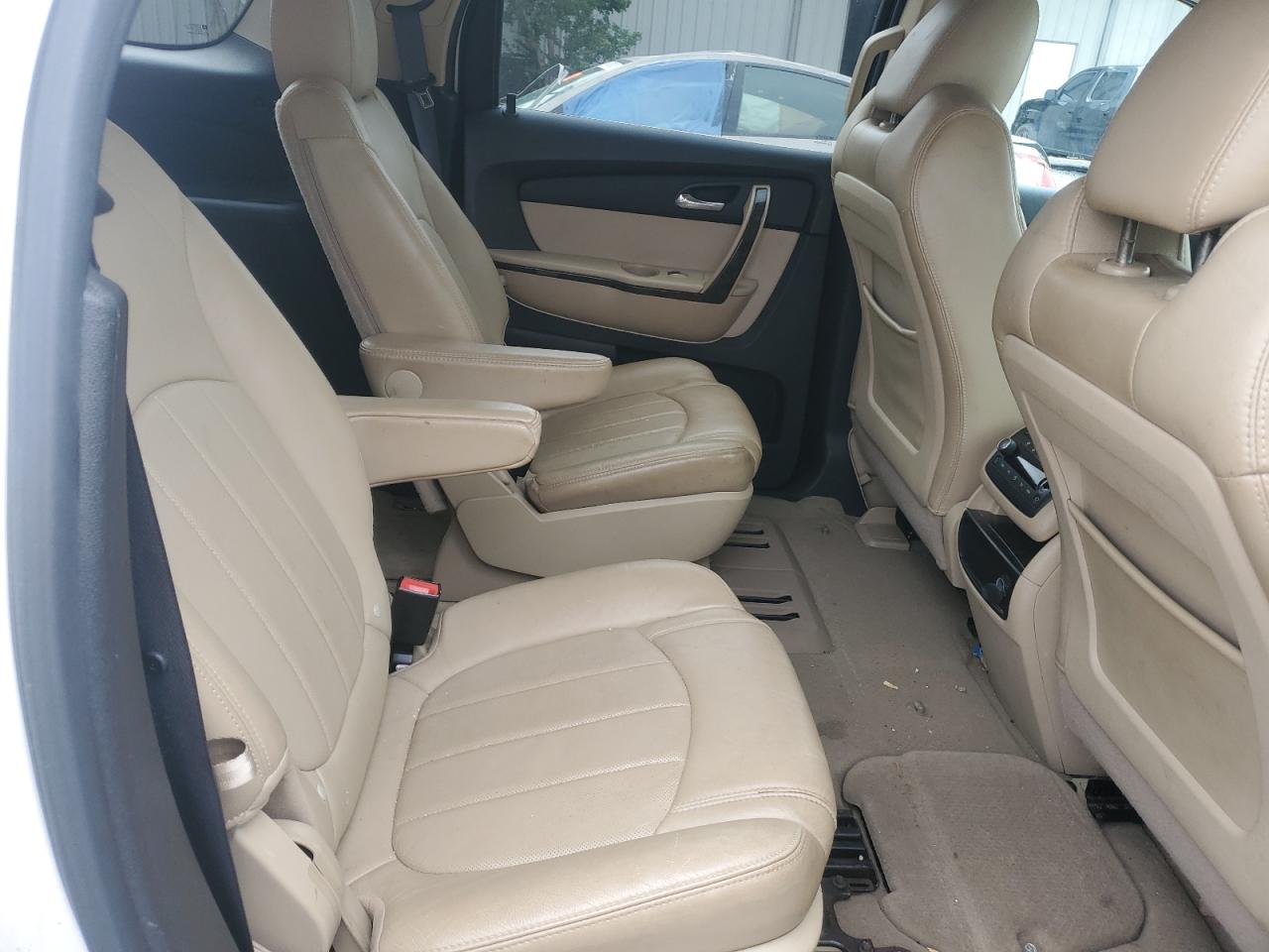 2011 GMC Acadia Denali VIN: 1GKKRTED0BJ349074 Lot: 63787255