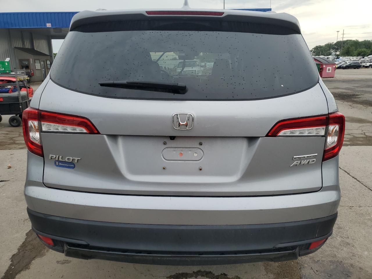 2021 Honda Pilot Se VIN: 5FNYF6H26MB057448 Lot: 65962975