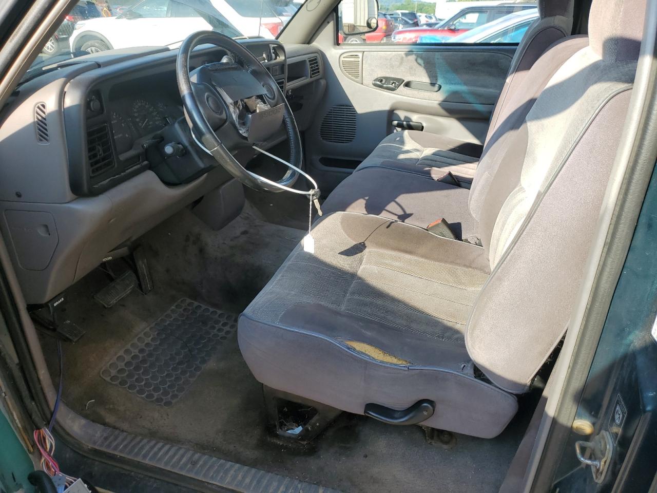 1996 Dodge Ram 1500 VIN: 1B7HC16Y0TS699460 Lot: 63473675