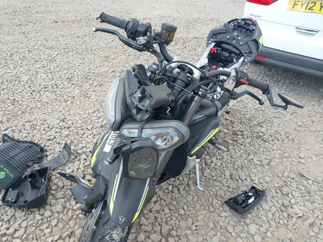 2022 TRIUMPH STREET TRIPLE RS 