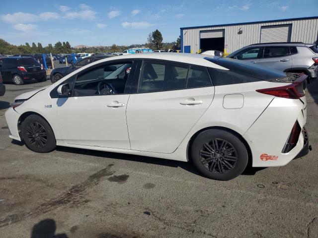 TOYOTA PRIUS 2017 Белы