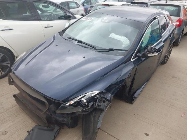 2014 VOLVO V40 R-DESIGN LUX NAV D4 A D4 R DESIGN LUX NAV 5DR GEARTRONI for sale at Copart SANDY