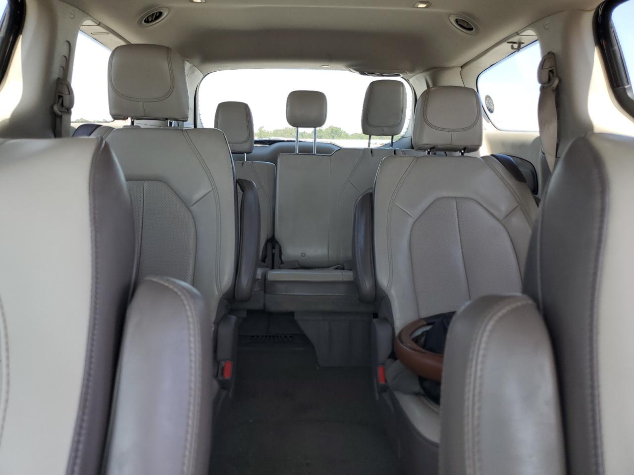 2020 Chrysler Voyager Lxi VIN: 2C4RC1DG5LR262537 Lot: 62668295