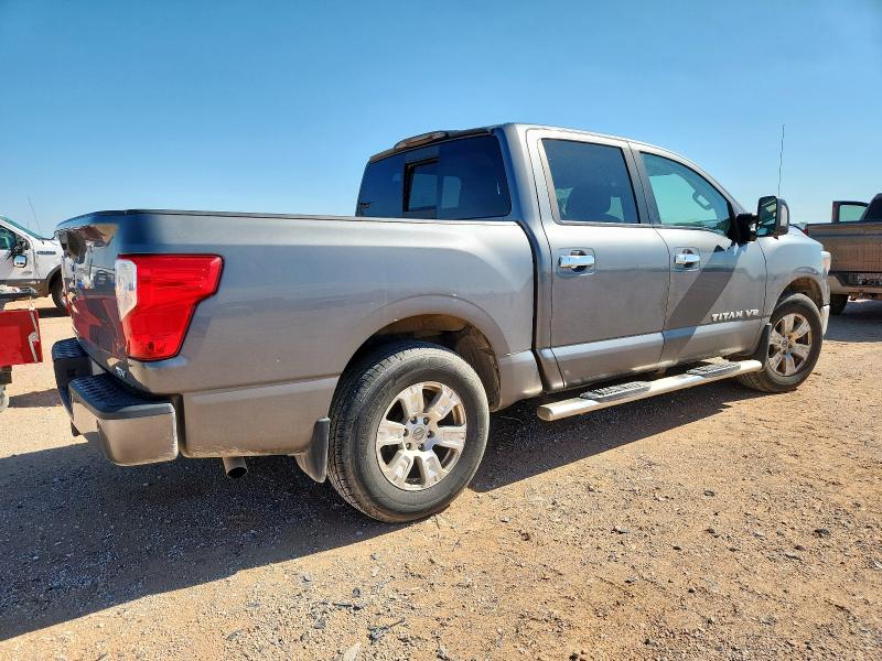  NISSAN TITAN 2018 Szary