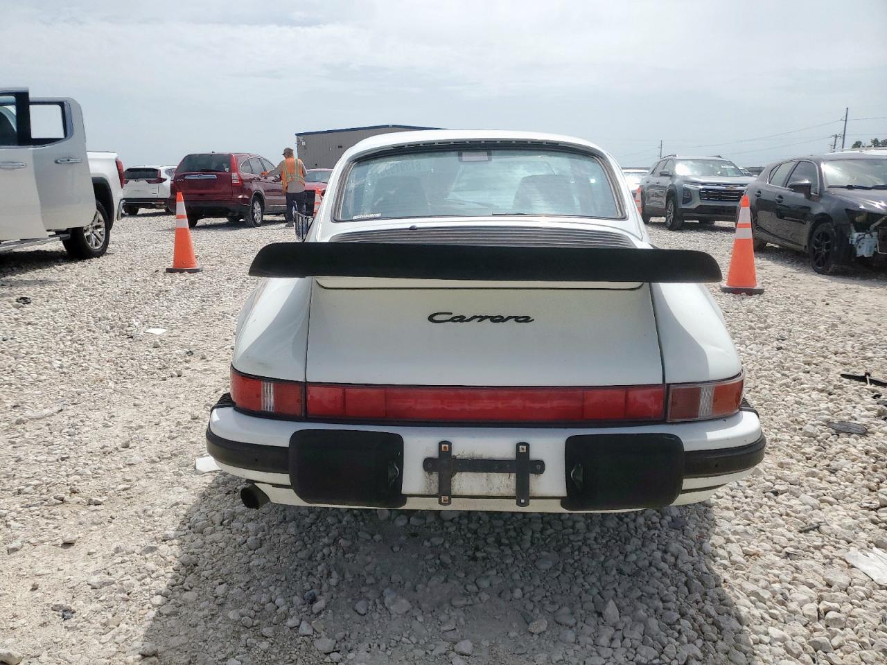 1989 Porsche 911 Carrera VIN: WP0AB0911KS120357 Lot: 61391995