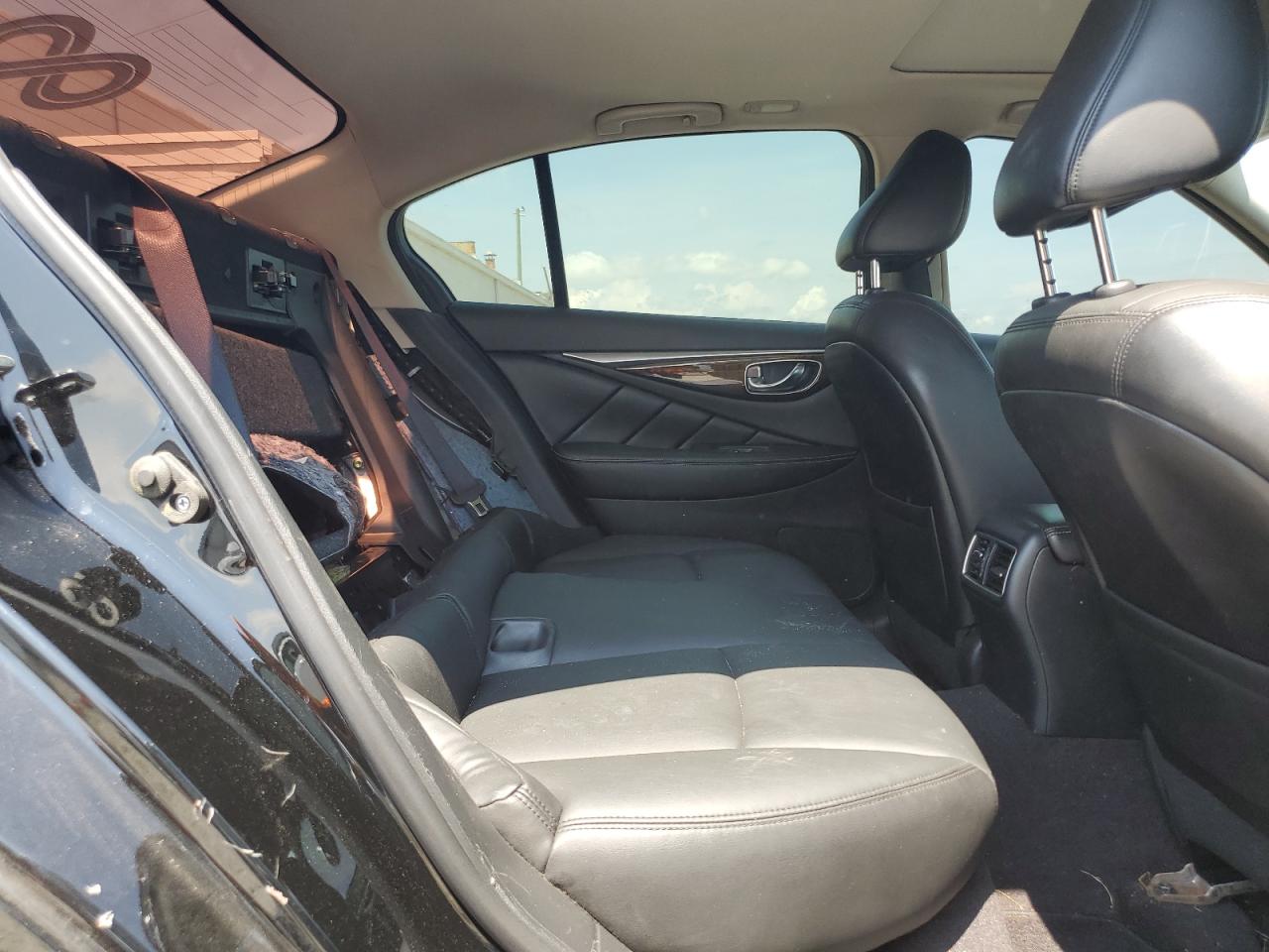 2019 Infiniti Q50 Luxe VIN: JN1EV7AR4KM556128 Lot: 61902185
