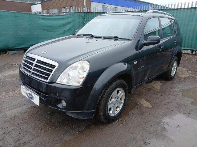 SSANGYONG REXTON 270 2014