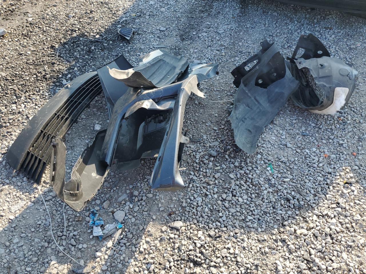 2015 Toyota Corolla L VIN: 2T1BURHE3FC411618 Lot: 66496945