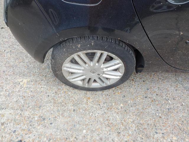 2006 RENAULT CLIO INITI