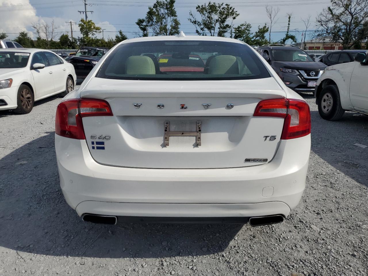 2015 Volvo S60 Premier VIN: YV140MFB4F1304818 Lot: 64573135