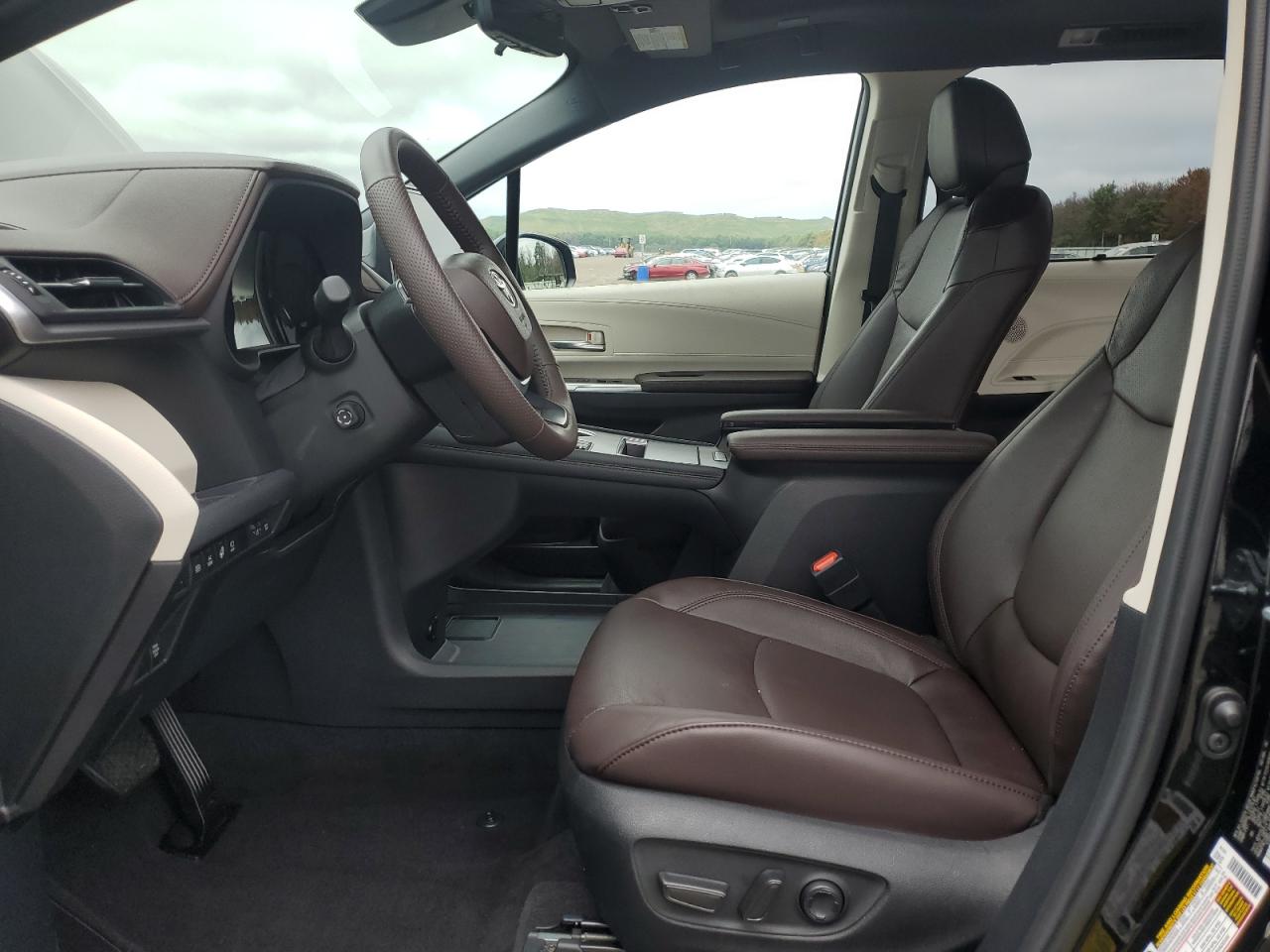 2024 Toyota Sienna Limited VIN: 5TDESKFC6RS151559 Lot: 64242035