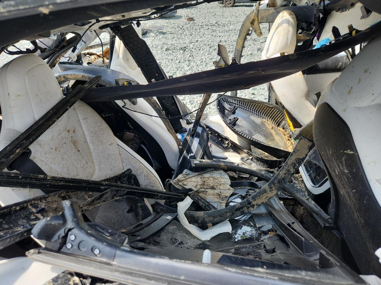 2022 Tesla Model X VIN: 7SAXCBE66NF340280 Lot: 65636765