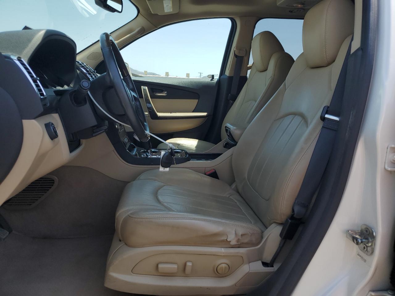 2011 GMC Acadia Denali VIN: 1GKKRTEDXBJ358722 Lot: 64716905