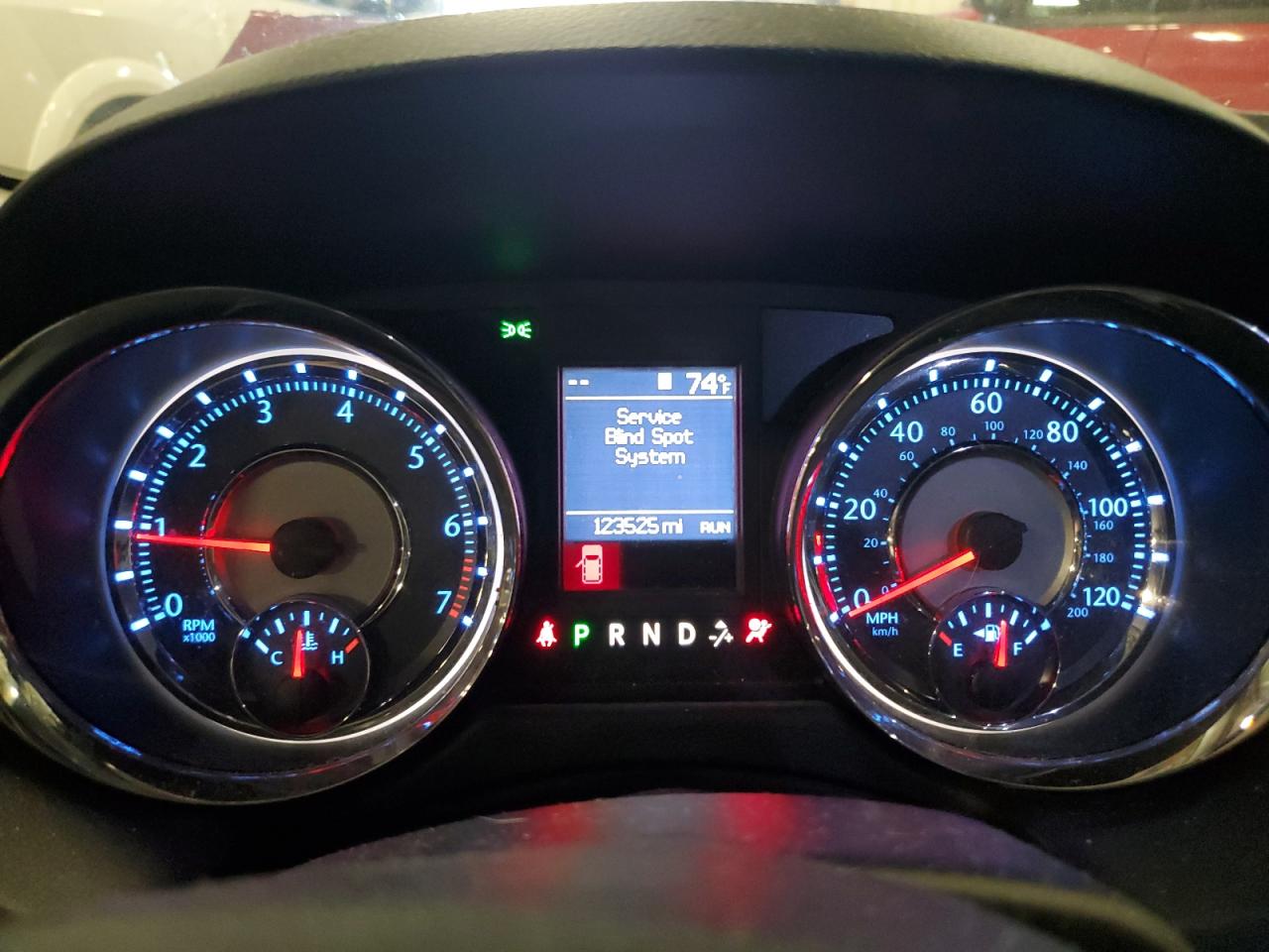 2011 Chrysler Town & Country Touring VIN: 2A4RR5DG4BR738582 Lot: 65033145