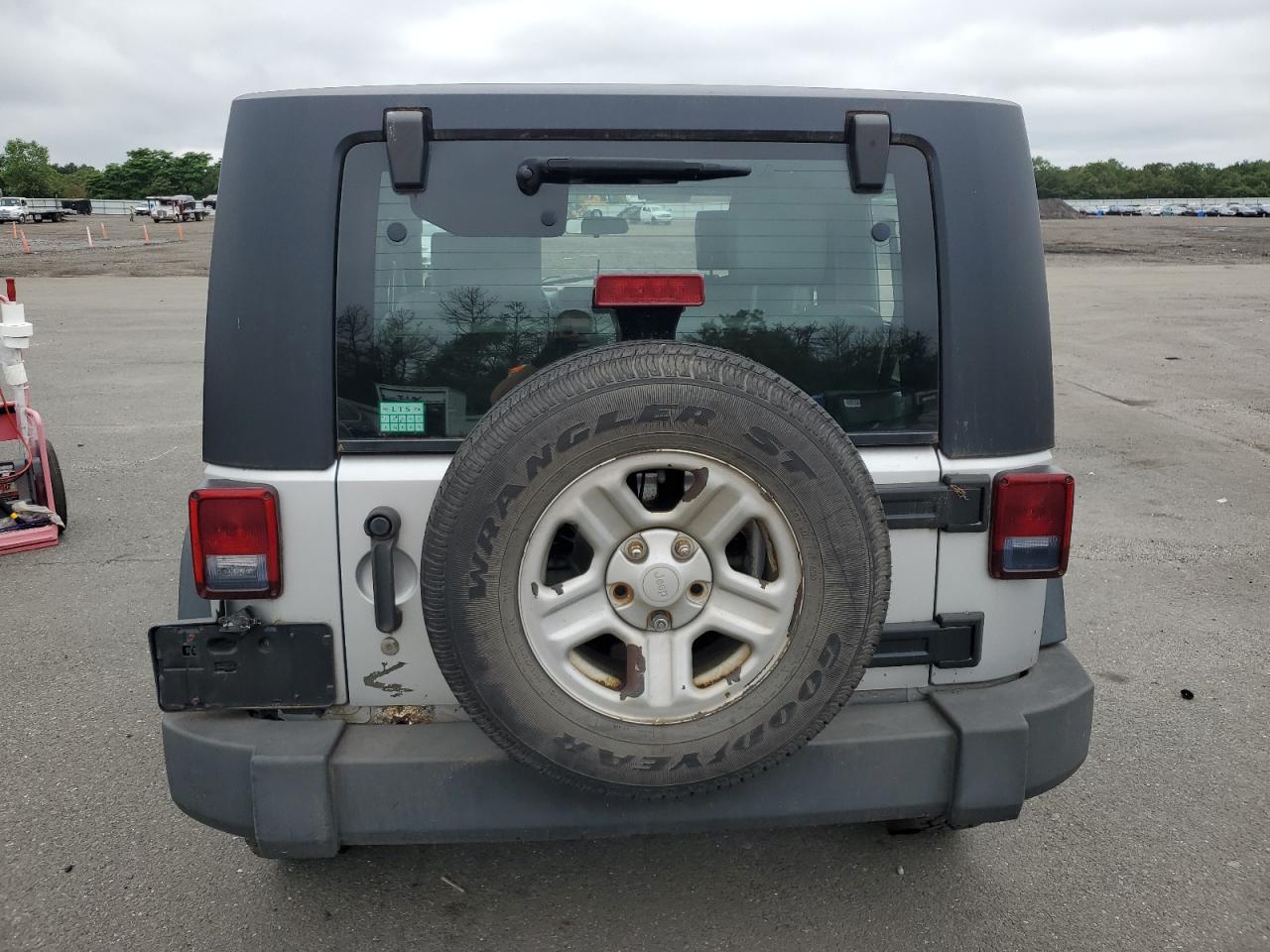 2008 Jeep Wrangler X VIN: 1J4FA24158L645169 Lot: 64183905