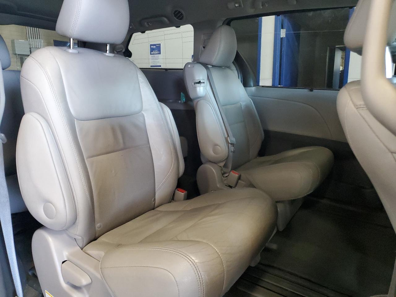 2015 Toyota Sienna Xle VIN: 5TDYK3DC7FS620322 Lot: 64553895