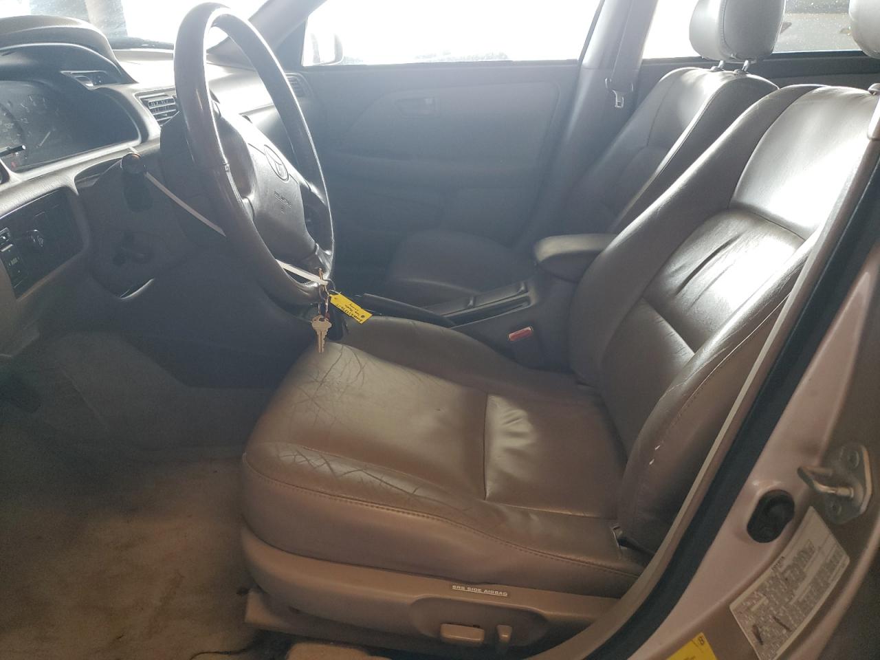 2000 Toyota Camry Le VIN: 4T1BF28K6YU108258 Lot: 63584655