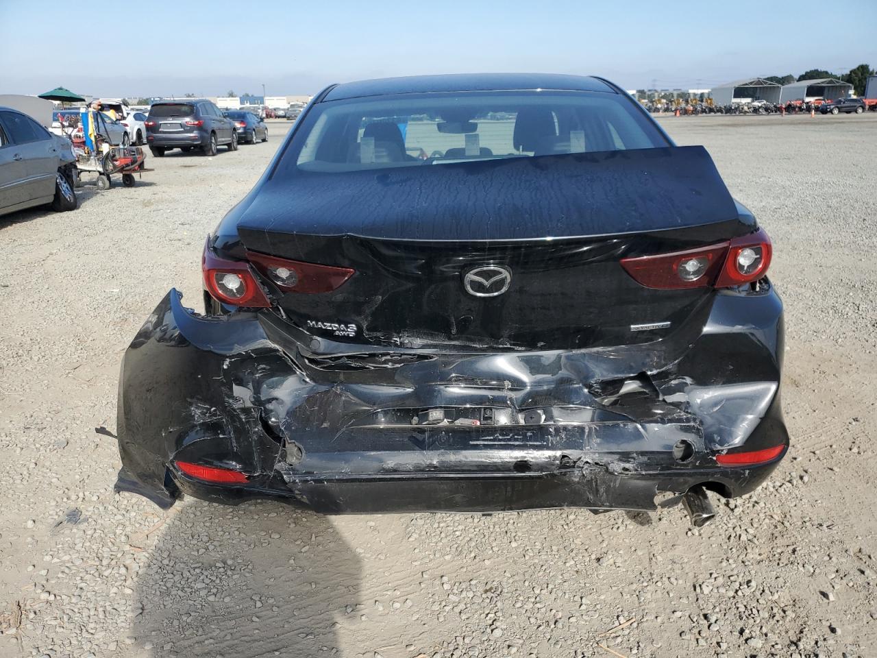 2022 Mazda 3 Preferred VIN: JM1BPBCLXN1507530 Lot: 63709765