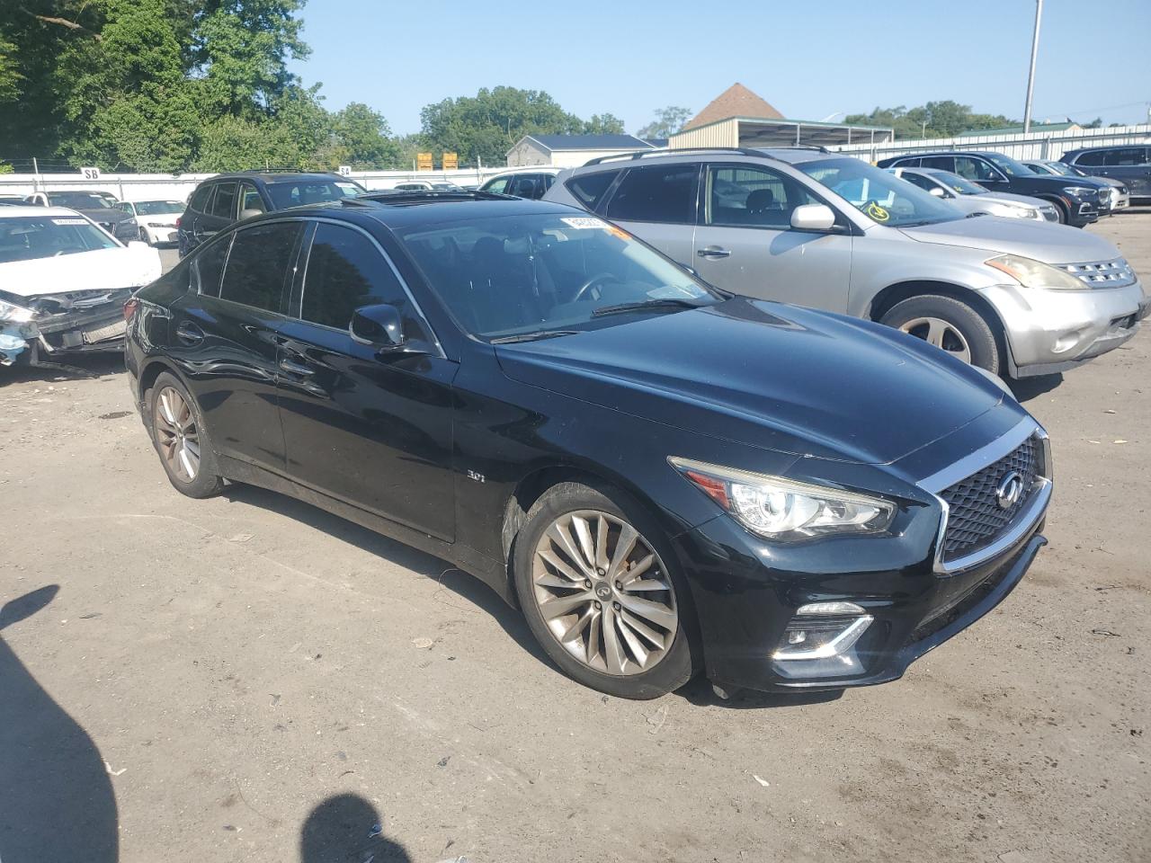2018 Infiniti Q50 Luxe VIN: JN1EV7AR1JM440786 Lot: 64252275