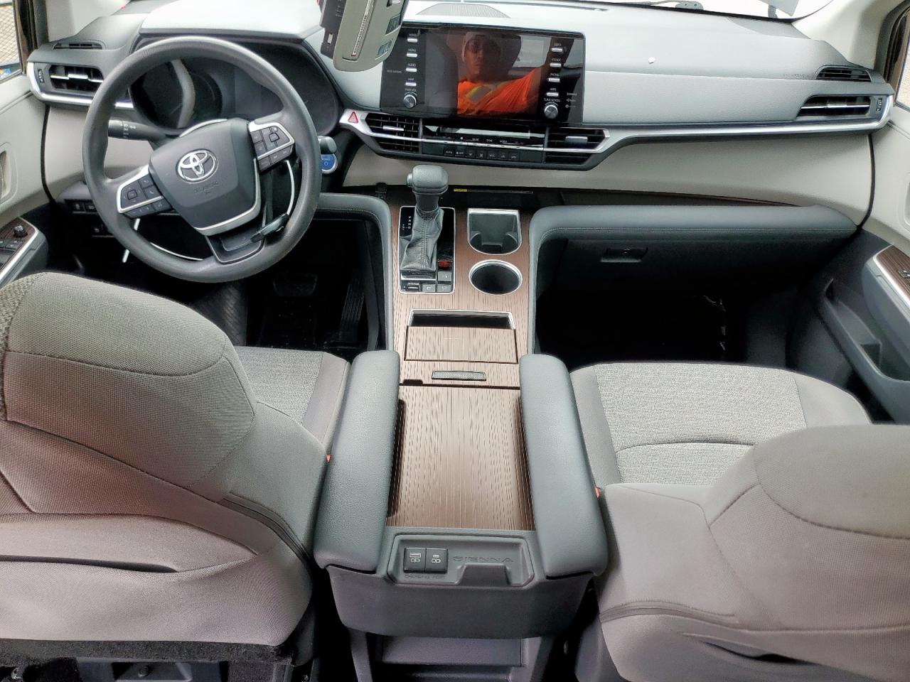 2021 Toyota Sienna Le VIN: 5TDBRKEC0MS036240 Lot: 63517615