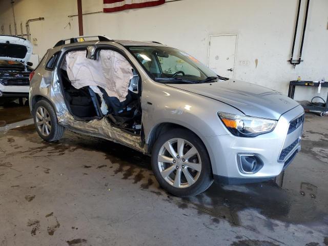  MITSUBISHI OUTLANDER 2015 Silver