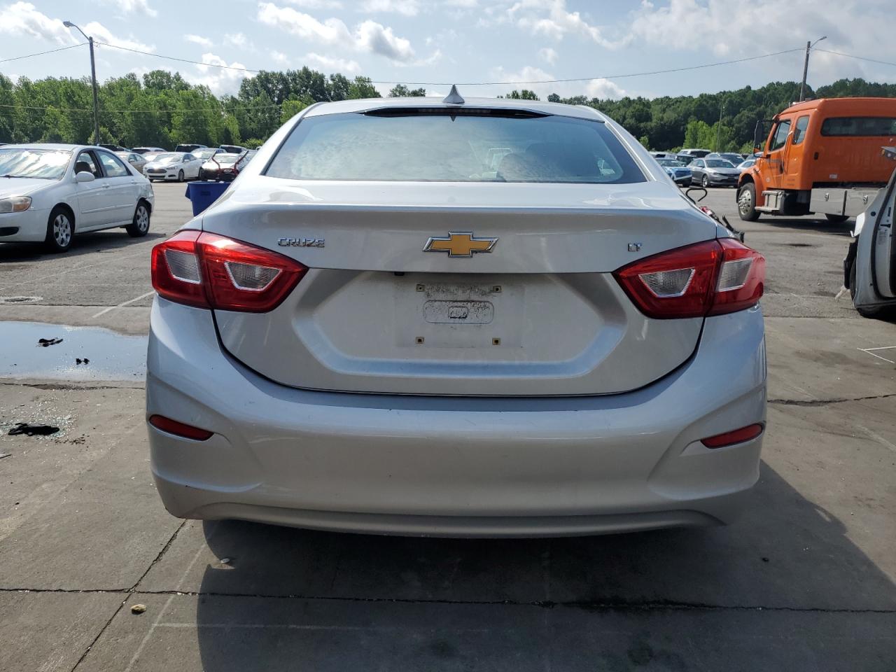 2017 Chevrolet Cruze Lt VIN: 1G1BE5SM8H7208694 Lot: 65070545
