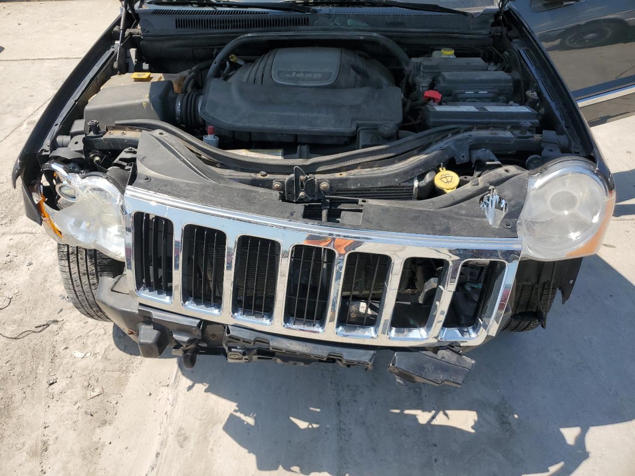 2008 Jeep Grand Cherokee Limited VIN: 1J8HR58218C189739 Lot: 65578735