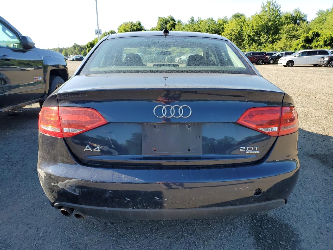 2010 Audi A4 Premium VIN: WAUBFAFL7AN041581 Lot: 65379865
