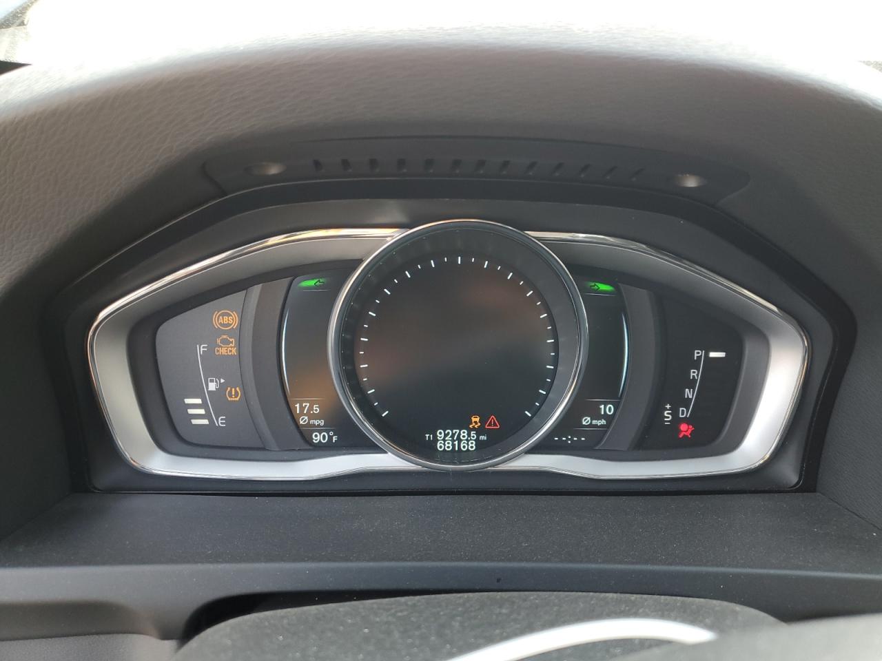 yv140mek1g1305198 YV140MEK1G1305198 2016 Volvo V60 T5 Premier