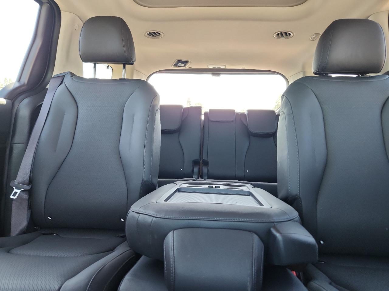 2025 Kia Carnival Sx VIN: KNDNE5K38S6479019 Lot: 64162585