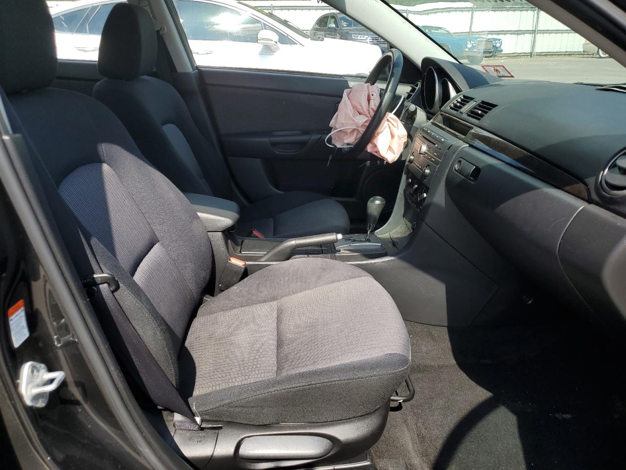 2007 Mazda 3 I VIN: JM1BK32F171637067 Lot: 64459085