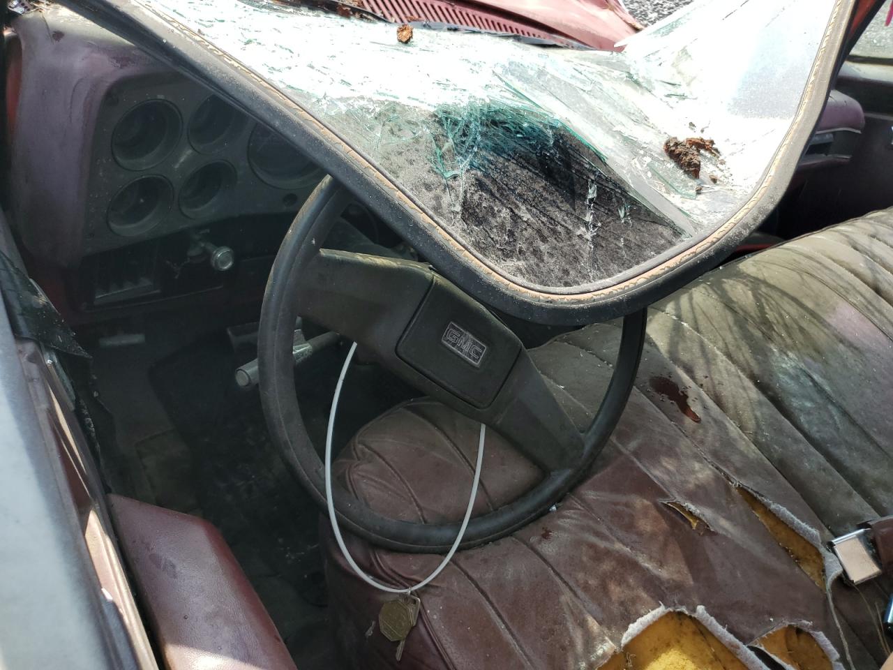 1985 GMC K1500 VIN: 1GTEK14H3FF721019 Lot: 66831935