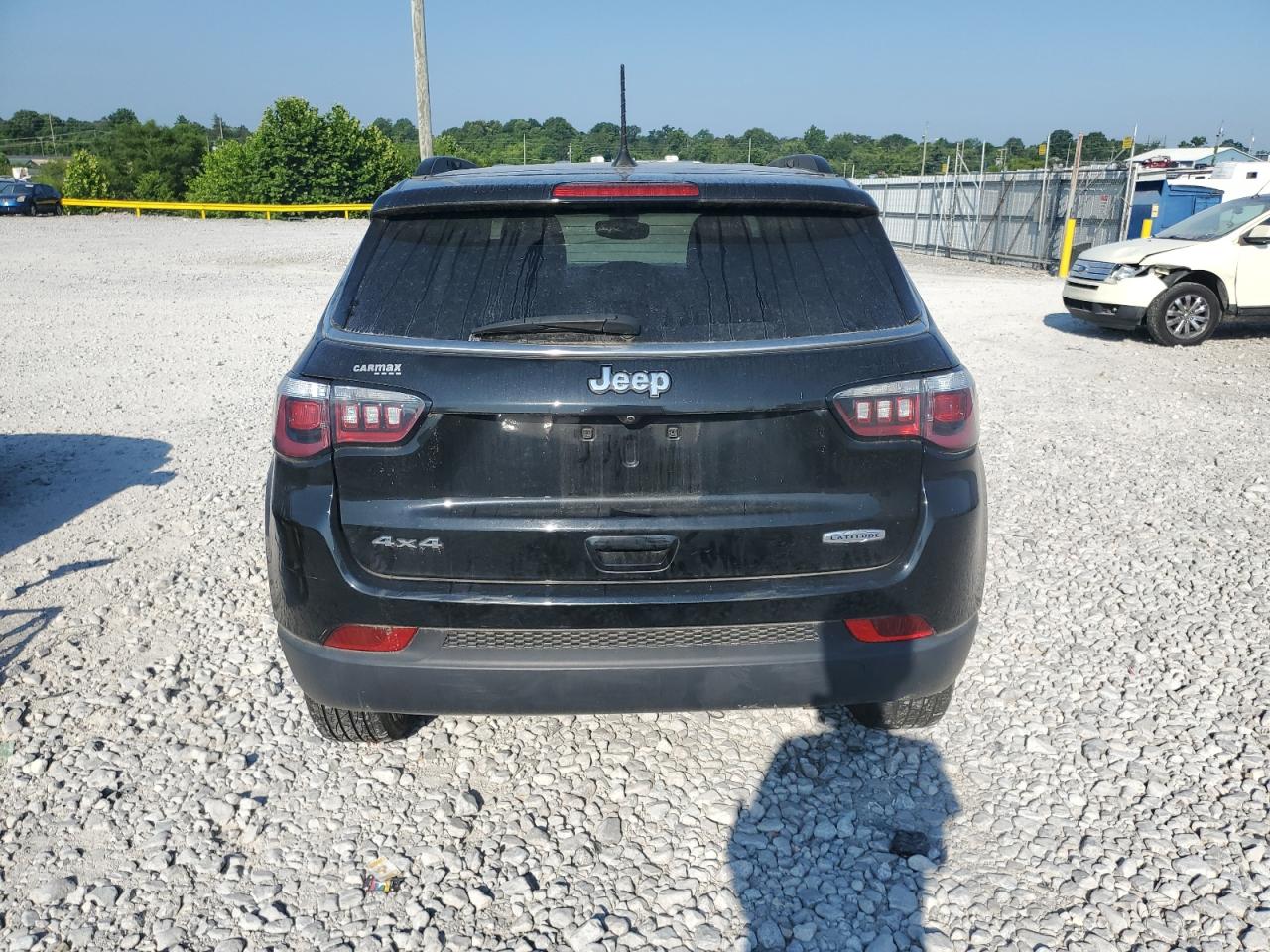 2019 Jeep Compass Latitude VIN: 3C4NJDBB9KT647396 Lot: 64240275