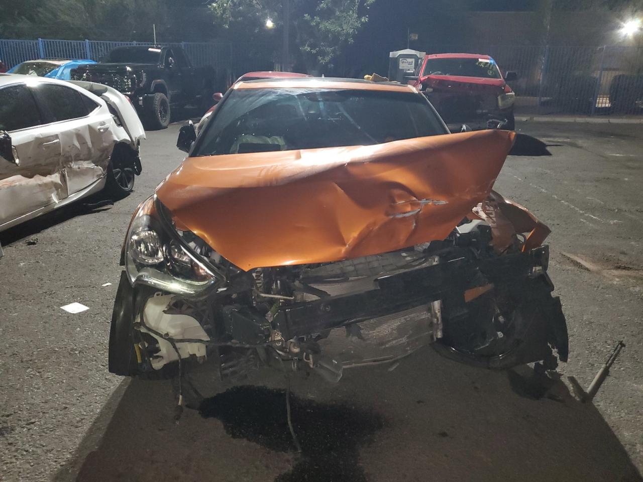 kmhtc6ad8hu312303 KMHTC6AD8HU312303 2017 Hyundai Veloster