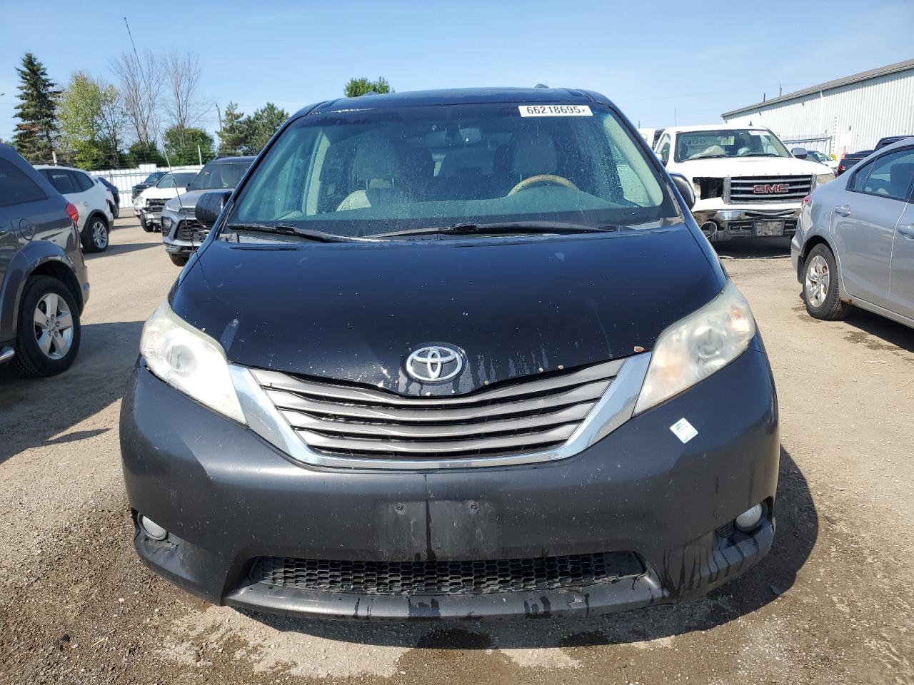 2012 Toyota Sienna Xle VIN: 5TDYK3DCXCS220301 Lot: 66218695