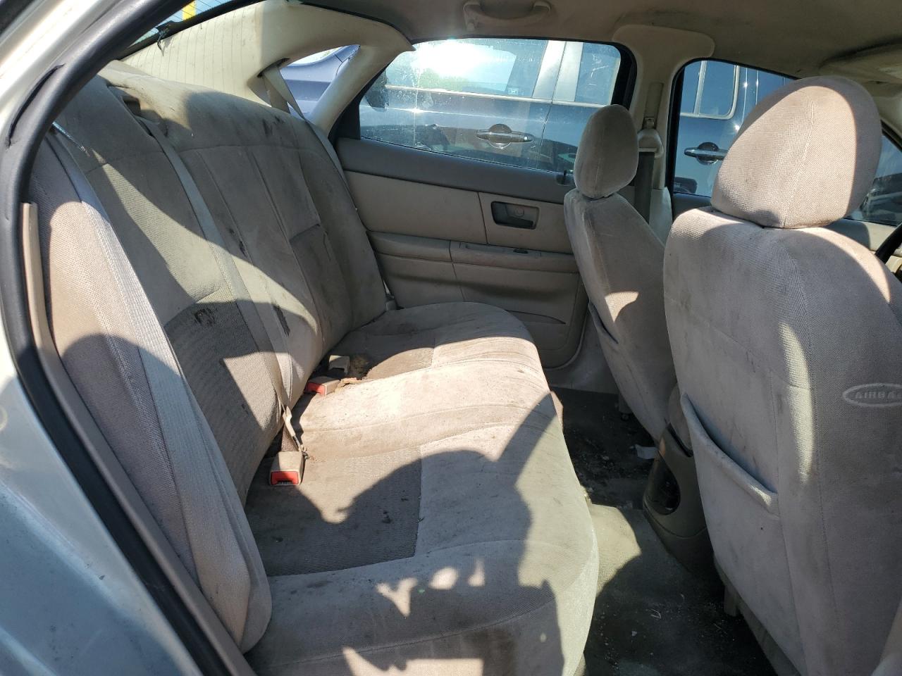 2006 Ford Taurus Se VIN: 1FAHP532X6A245096 Lot: 64448775