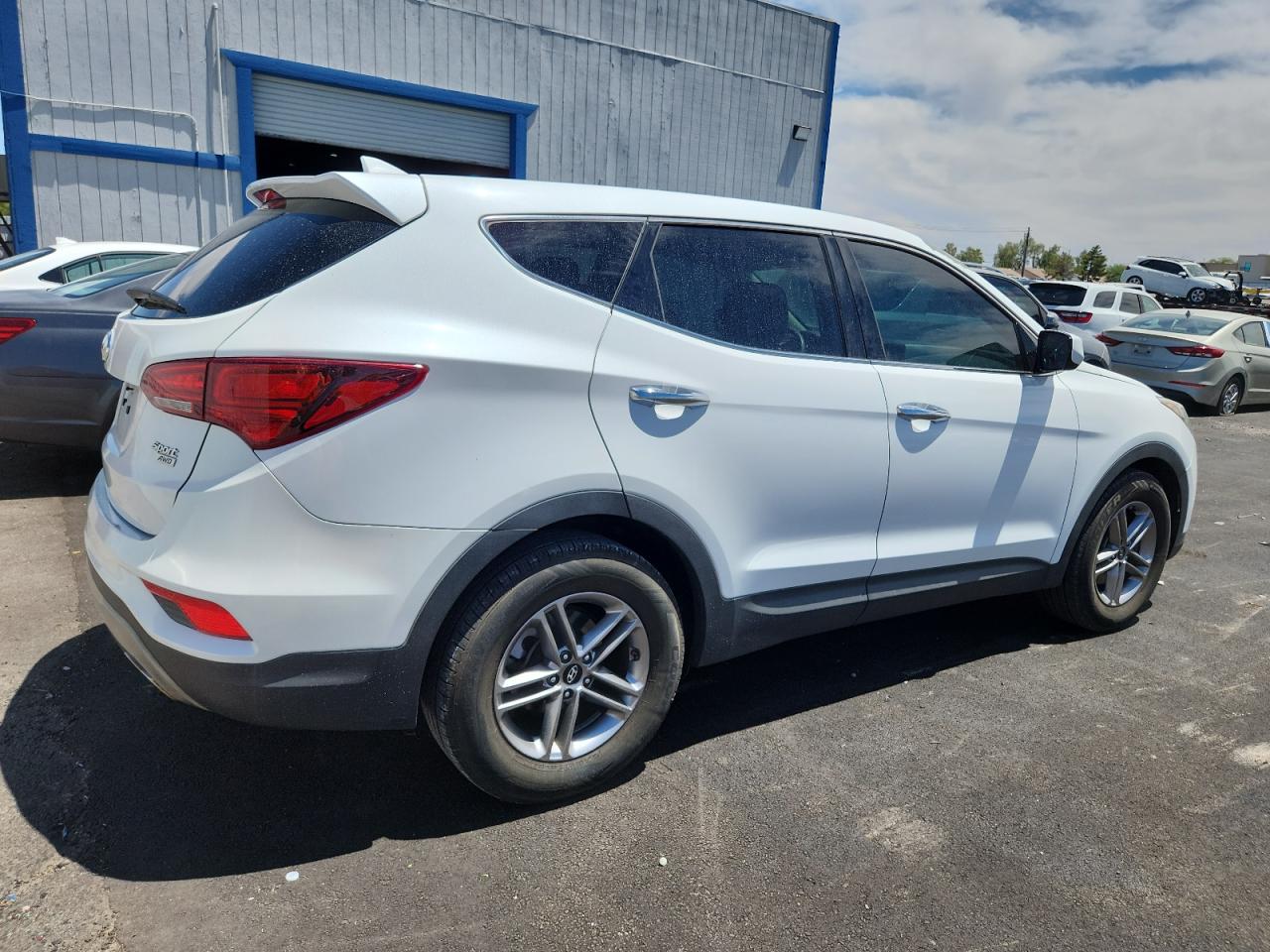 2017 Hyundai Santa Fe Sport VIN: 5NMZTDLB9HH031018 Lot: 65750815
