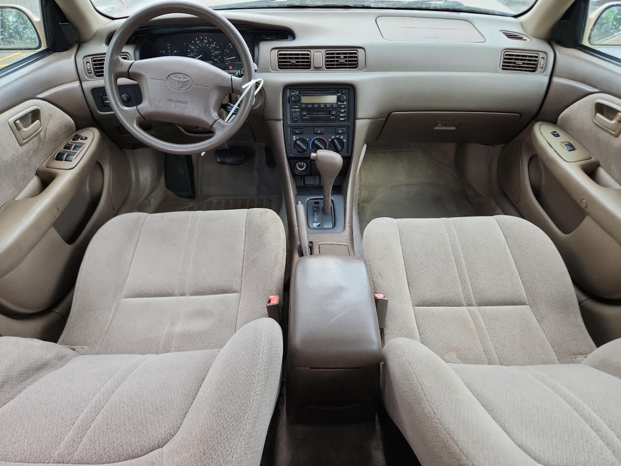 2001 Toyota Camry Ce VIN: 4T1BG22K01U814587 Lot: 64323065