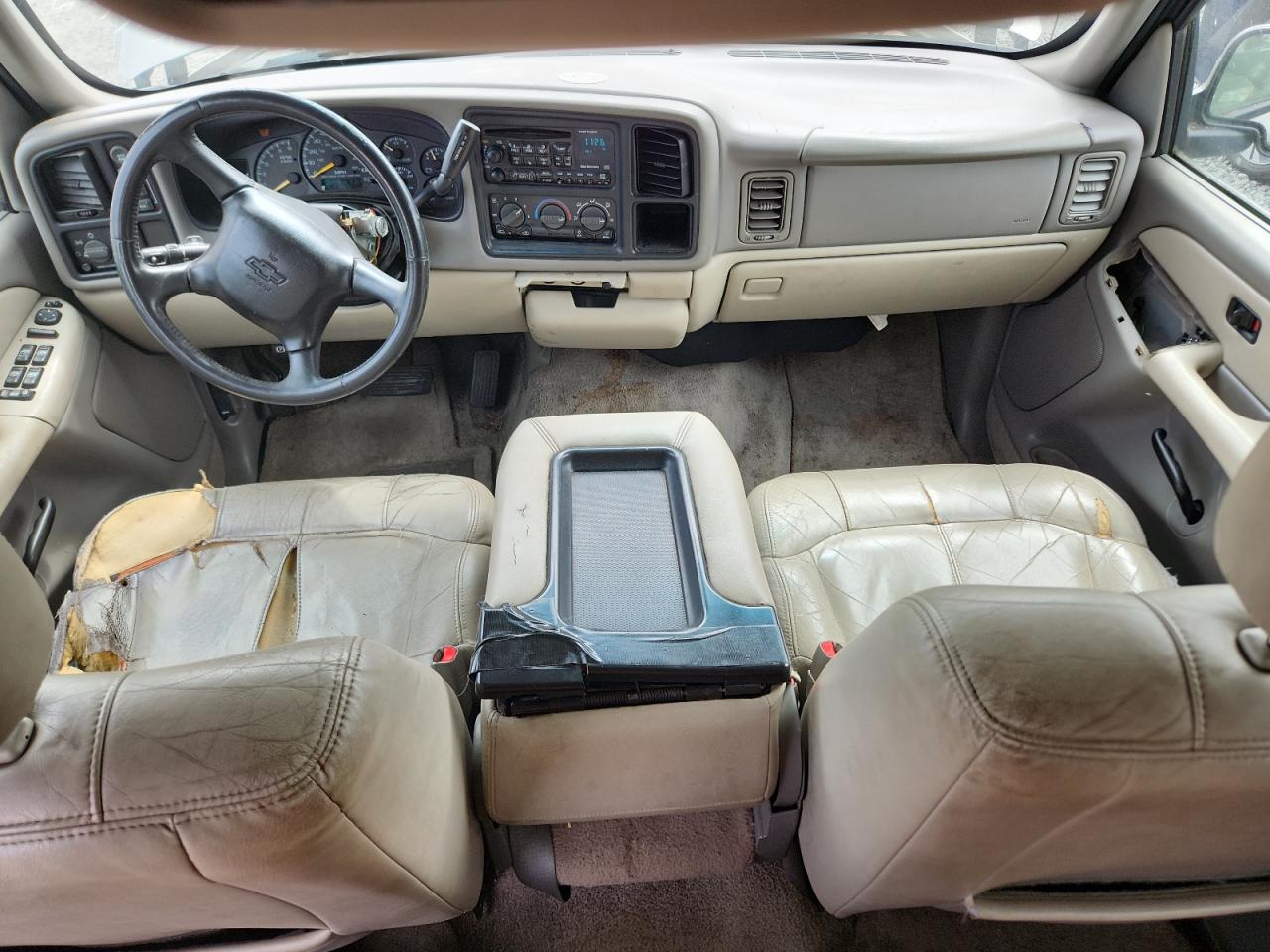 2000 Chevrolet Suburban K1500 VIN: 3GNFK16T8YG154983 Lot: 64551975