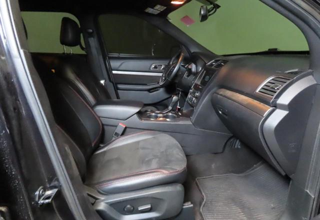  FORD EXPLORER 2019 Czarny