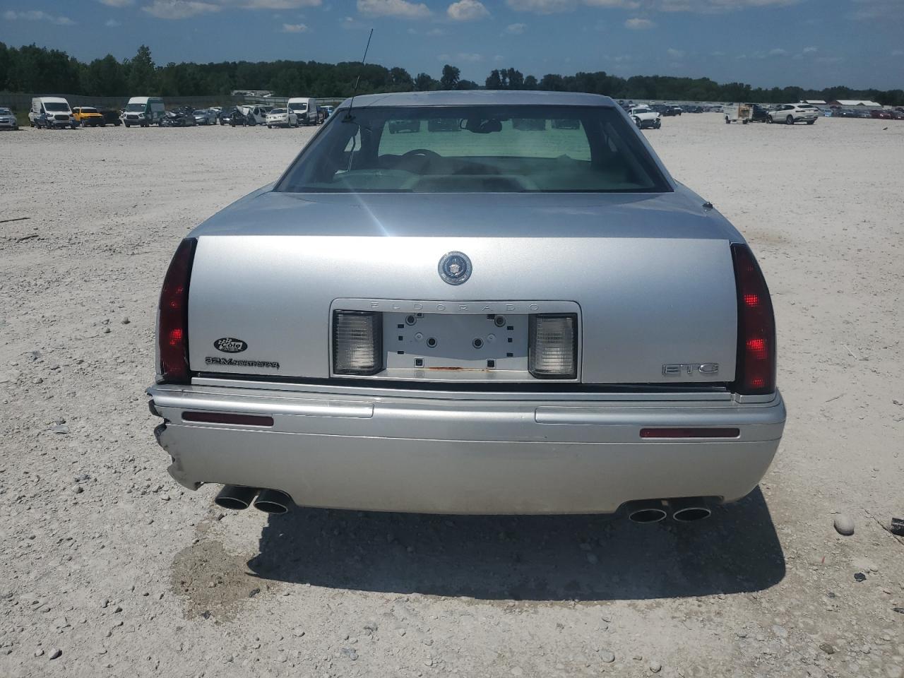 2002 Cadillac Eldorado Touring VIN: 1G6ET12942B102314 Lot: 62061185