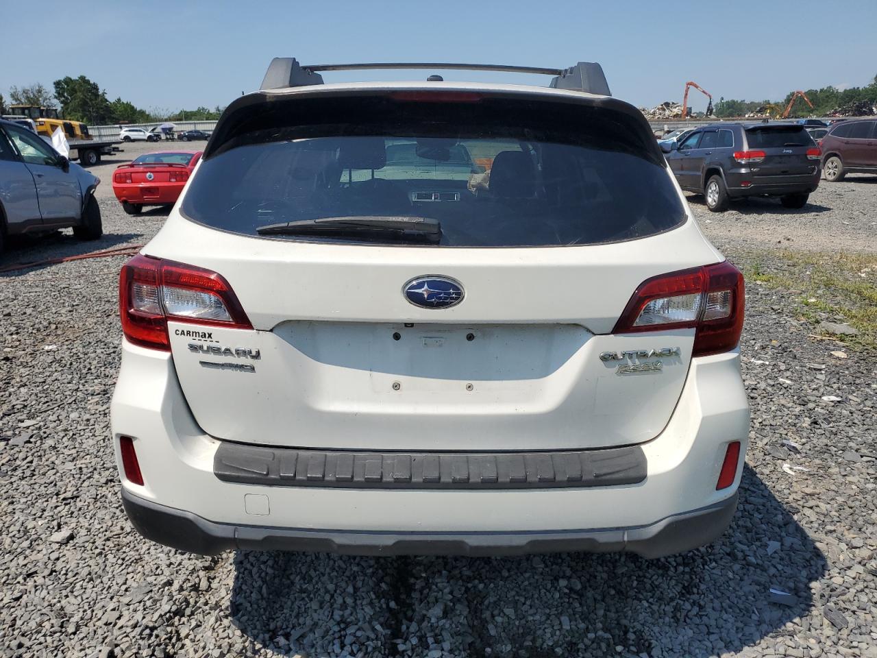 2015 Subaru Outback 2.5I Limited VIN: 4S4BSALCXF3352505 Lot: 67022735