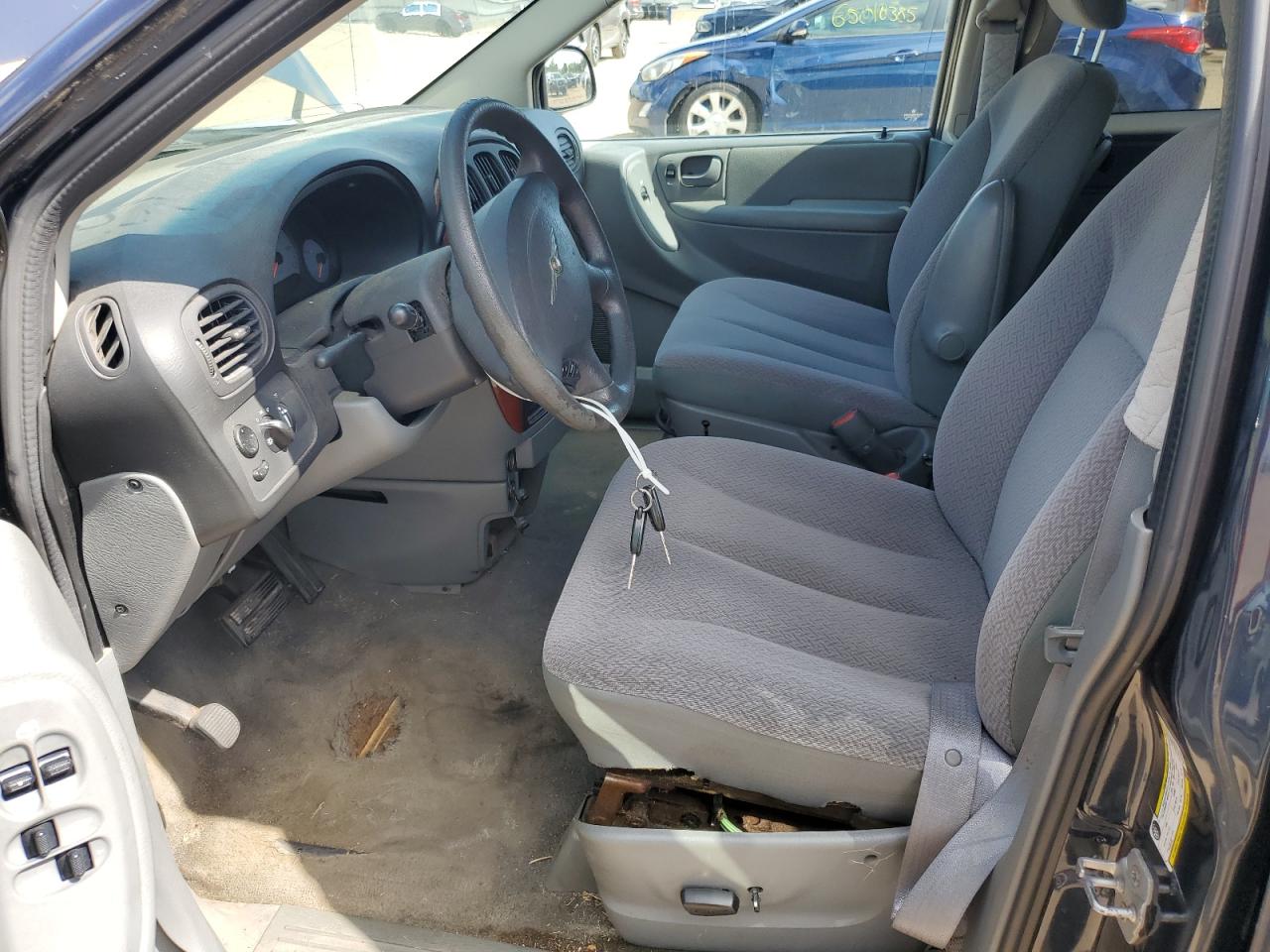 2007 Chrysler Town & Country Lx VIN: 2A4GP44R97R242628 Lot: 64423555