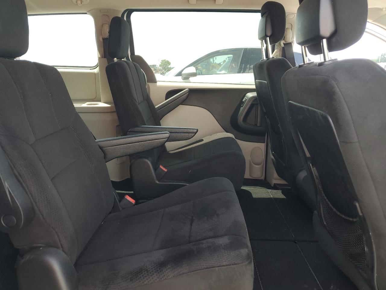 2011 Dodge Grand Caravan Express VIN: 2D4RN4DG4BR731565 Lot: 65060415