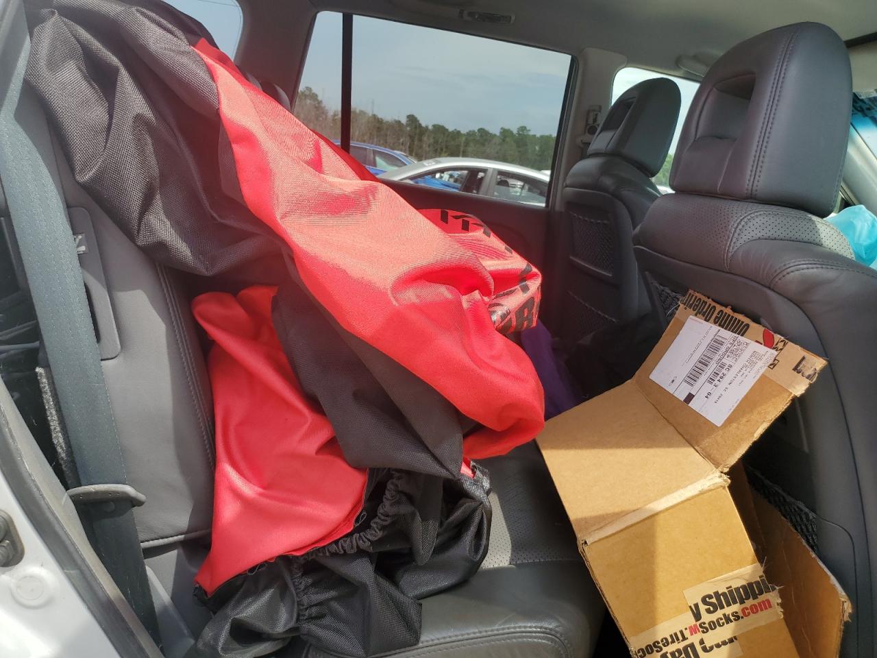 2003 Honda Pilot Exl VIN: 2HKYF18513H558647 Lot: 64577925