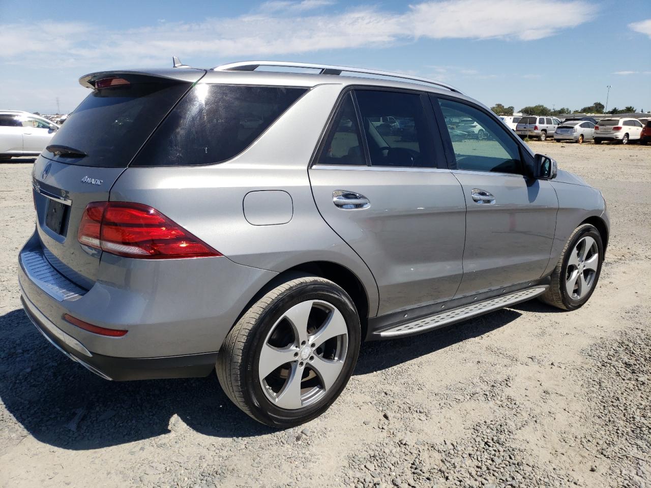 4jgda5hb7ga626131 4JGDA5HB7GA626131 2016 Mercedes-Benz Gle 350 4Matic