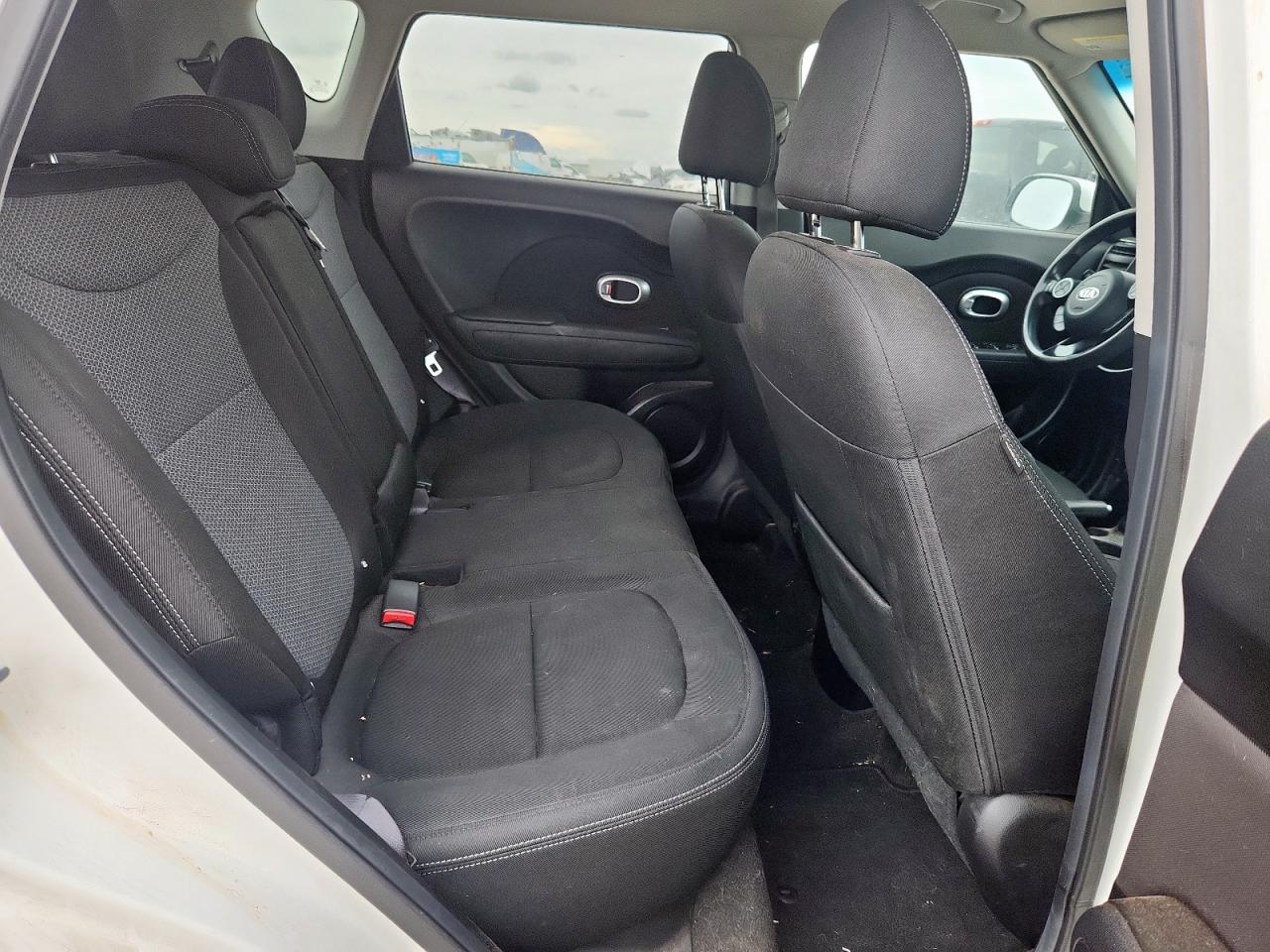 2018 Kia Soul + VIN: KNDJP3A51J7894434 Lot: 63059535